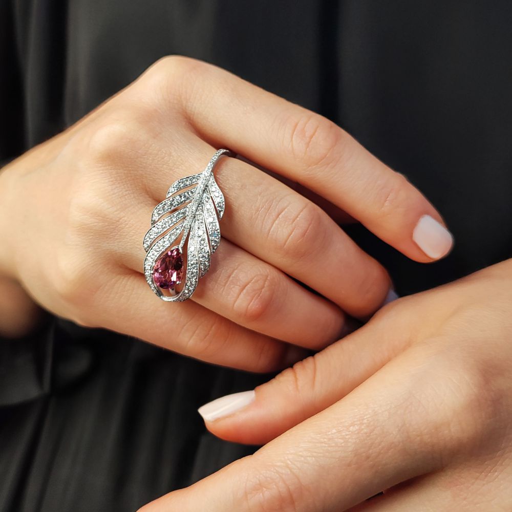 Feather of Grace Yüzük