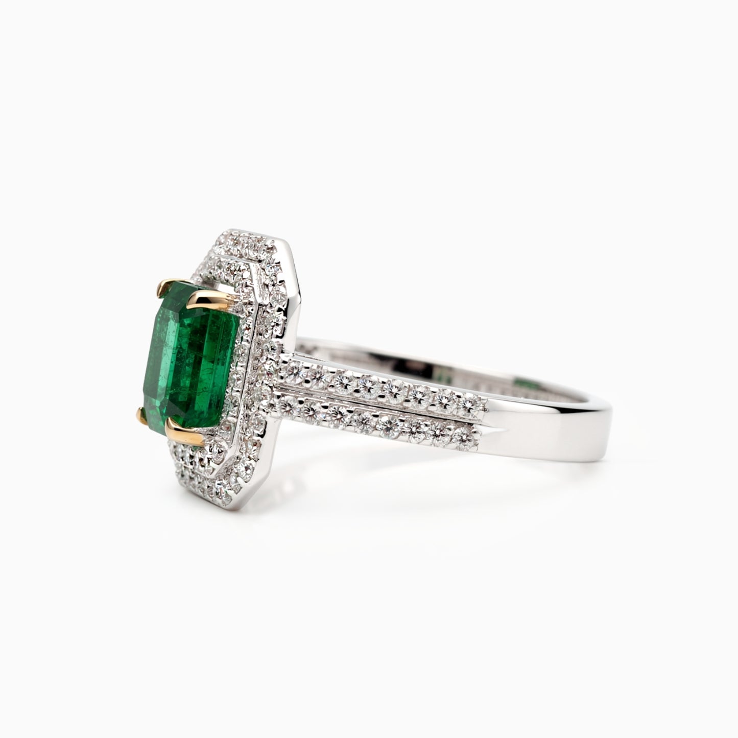 Emerald & Diamond Ring