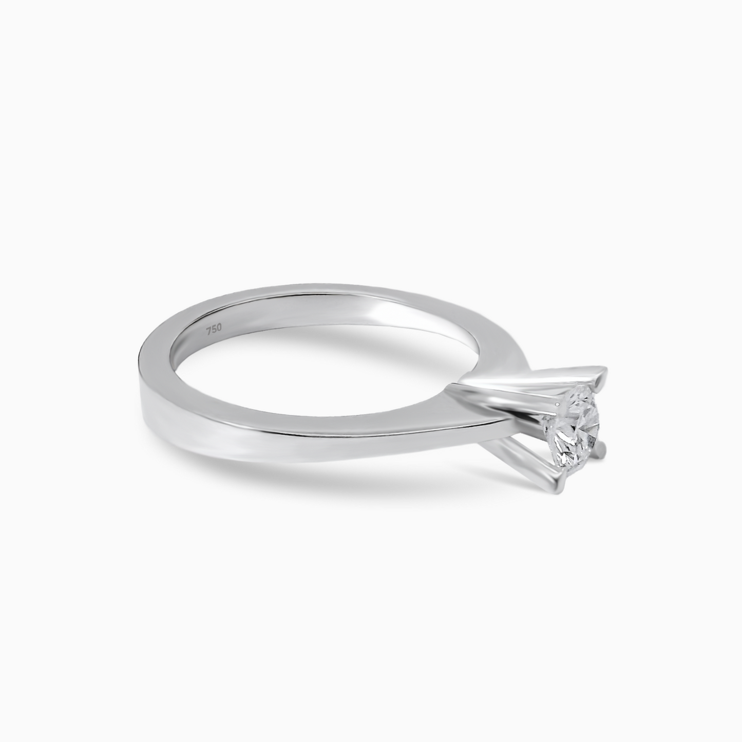 0.30ct Diamond Engagement Ring with Oval-Tipped Prongs