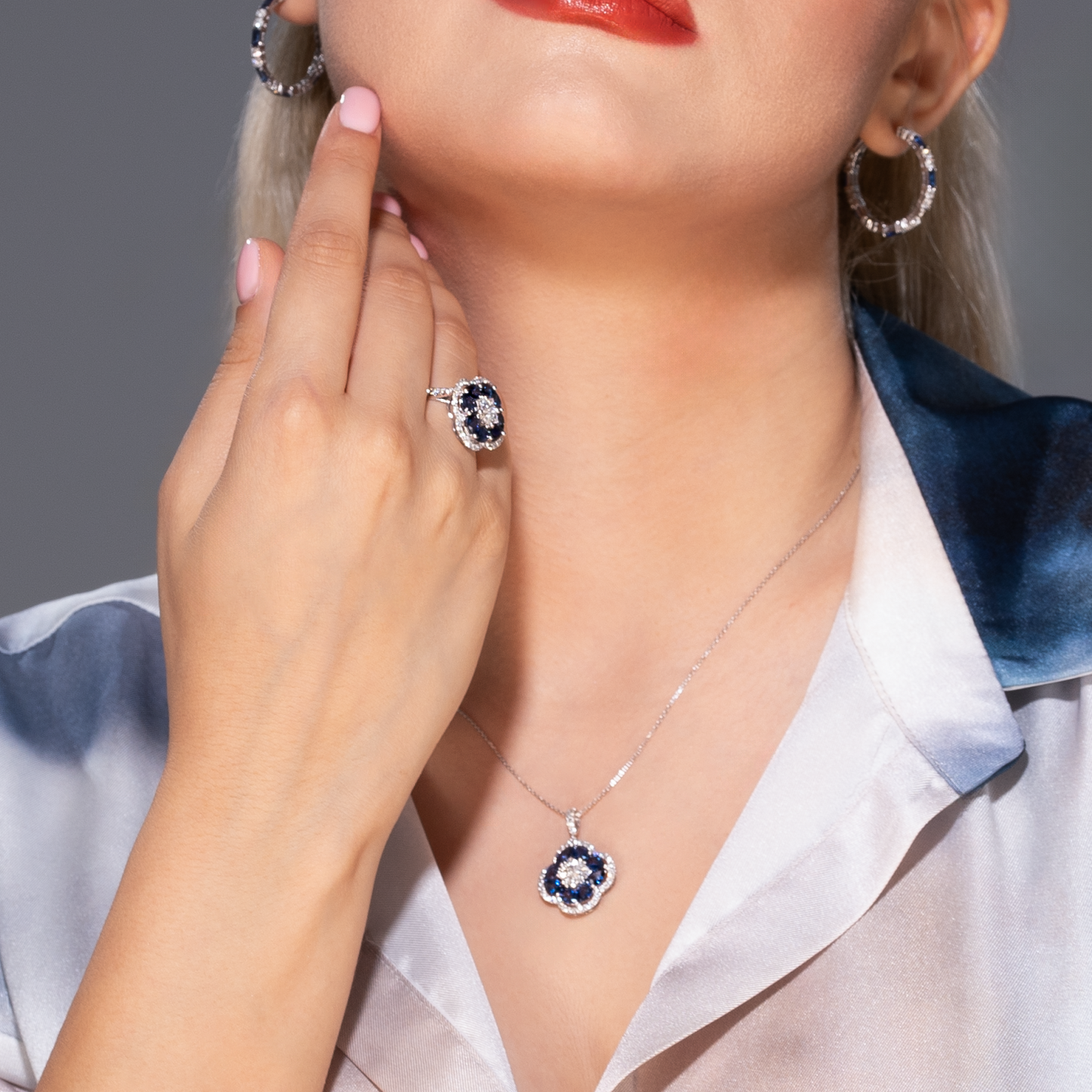 My Blue Flower Necklace