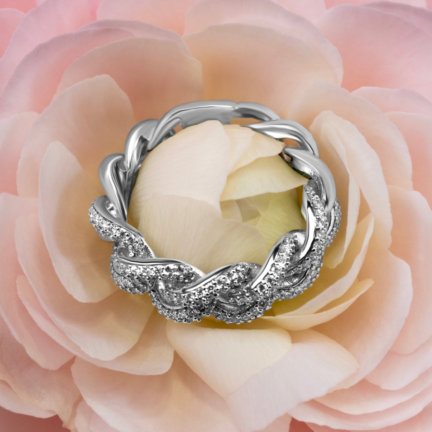 Eterna Diamond Ring