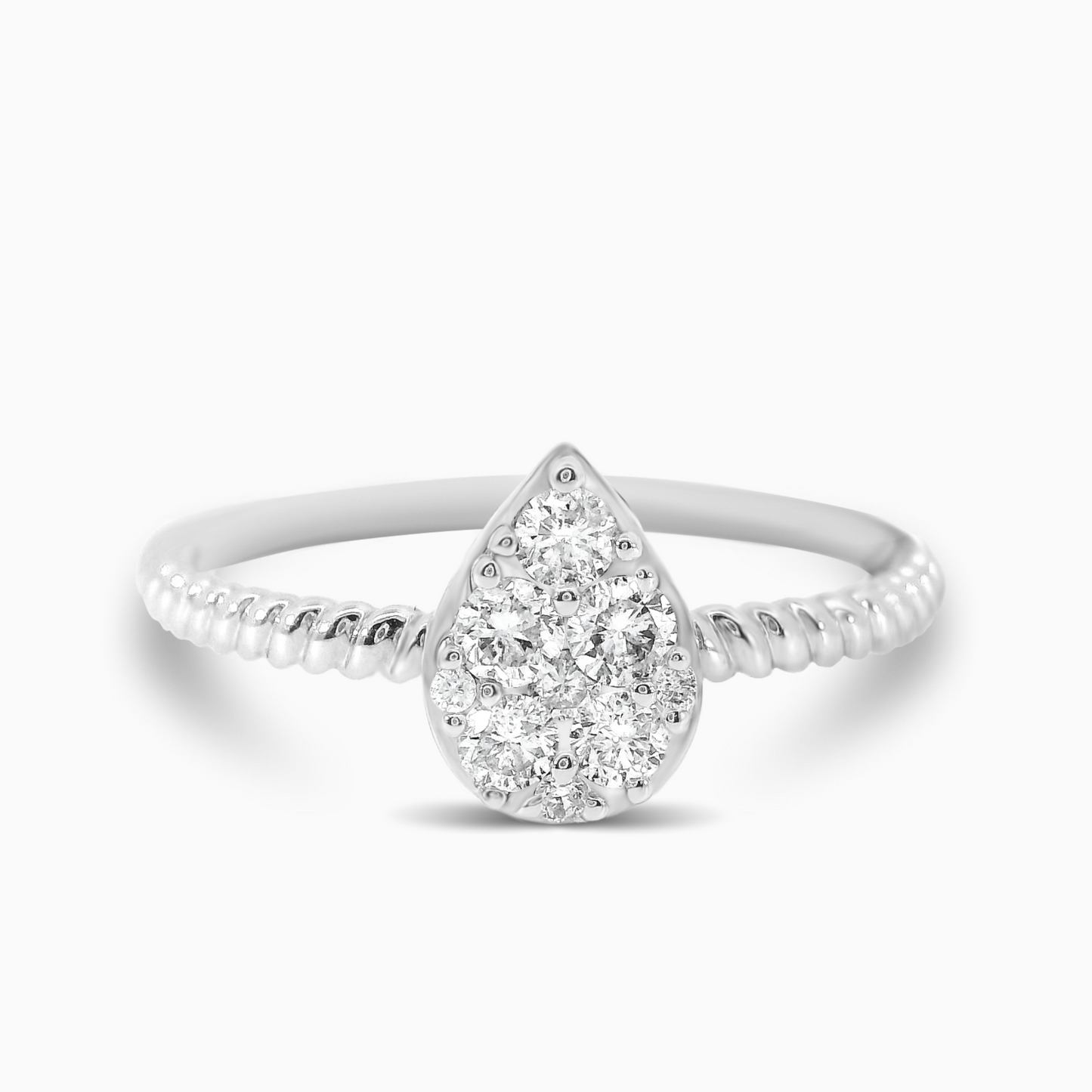 Lunea Diamond Ring