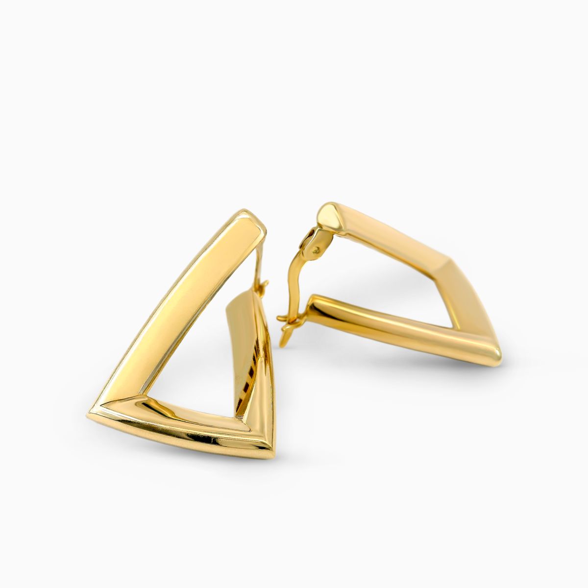 Üçgen Şekilli Altın Küpe