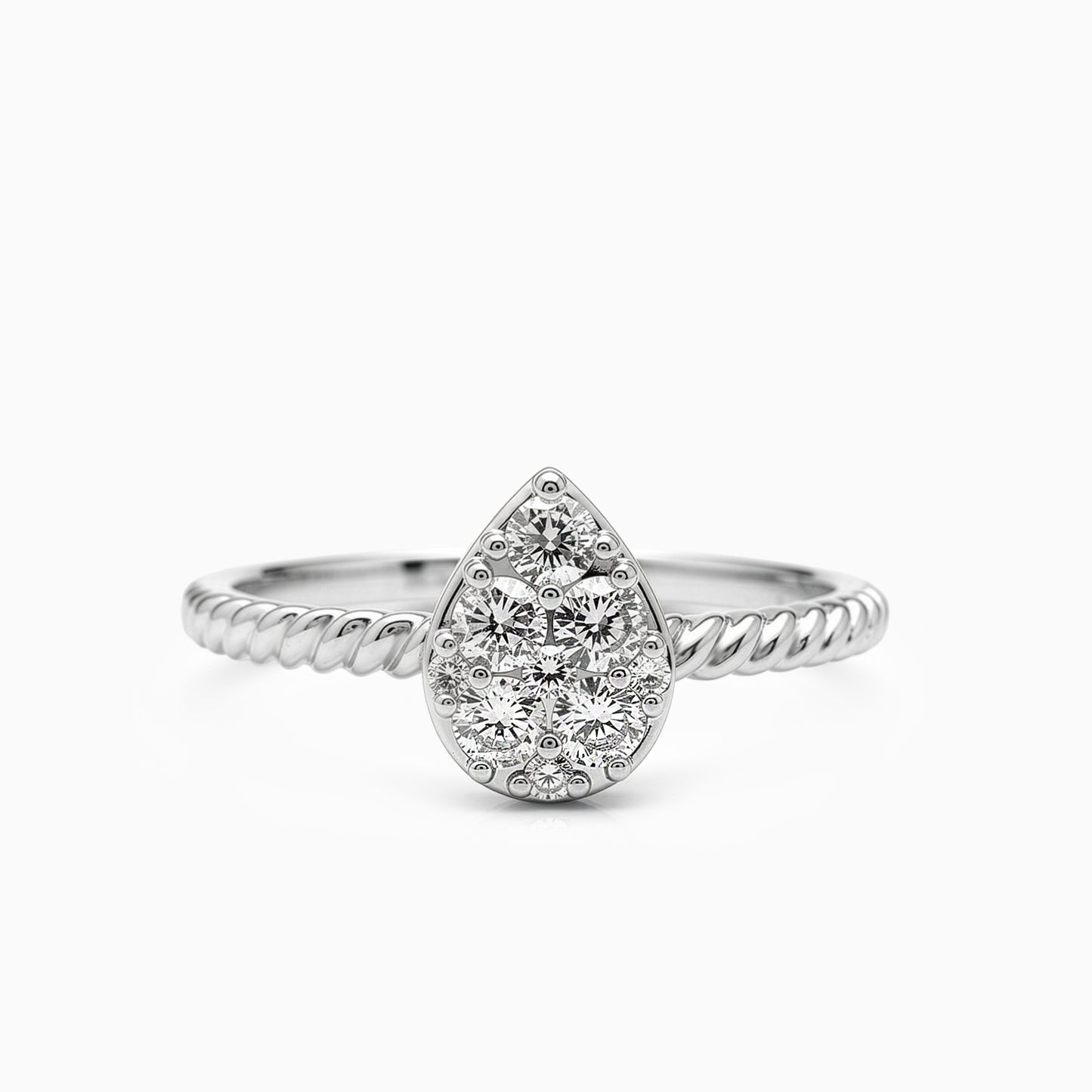 Lunea Diamond Ring