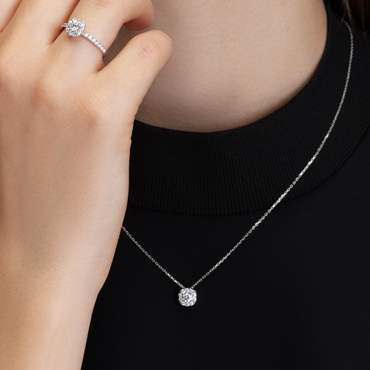 0.32ct Diamond Necklace