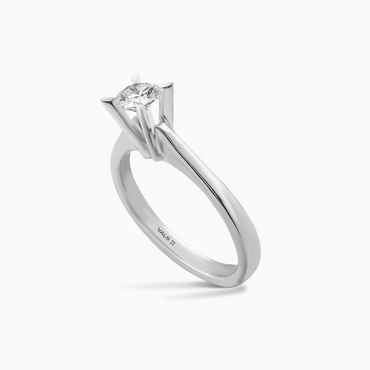 0.35ct Diamond Engagement Ring with Oval-Tipped Prongs