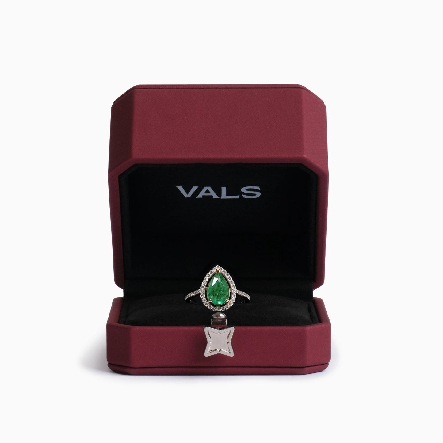 Pear Cut Emerald Ring