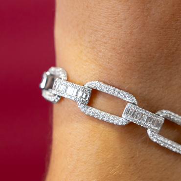 4.22ct Baguette&Round Cut Diamond Bracelets