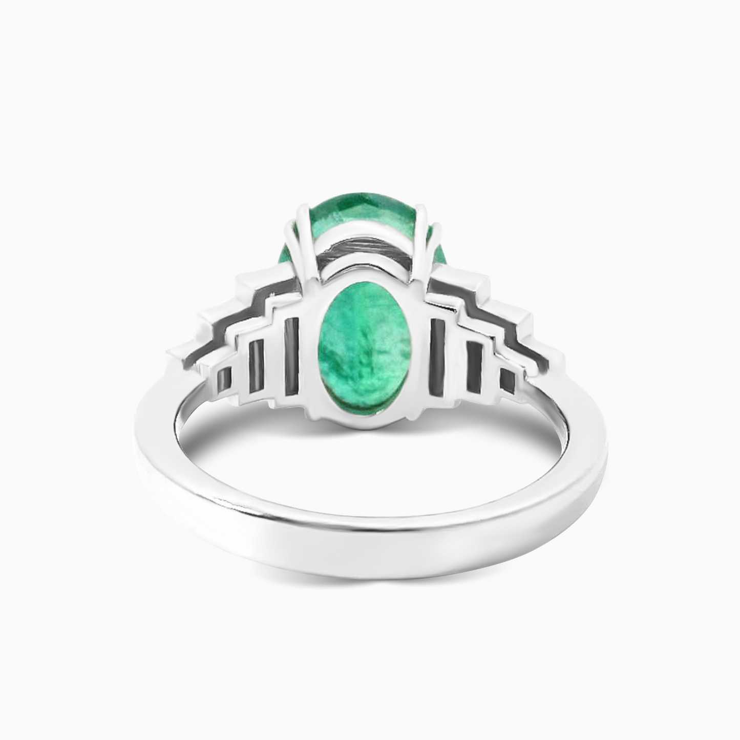 Oval Kesim Zümrüt Pırlanta Yüzük
